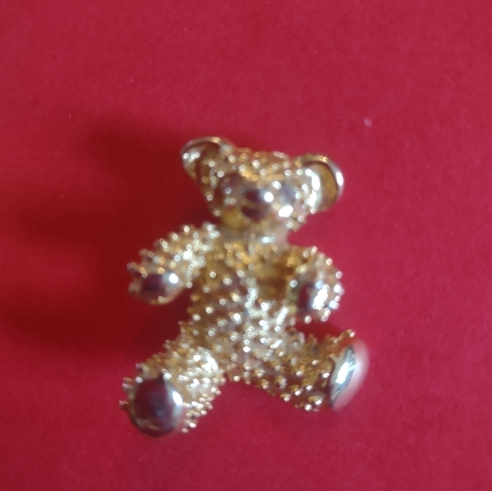 Vintage signed women's teddy bear brooch pin